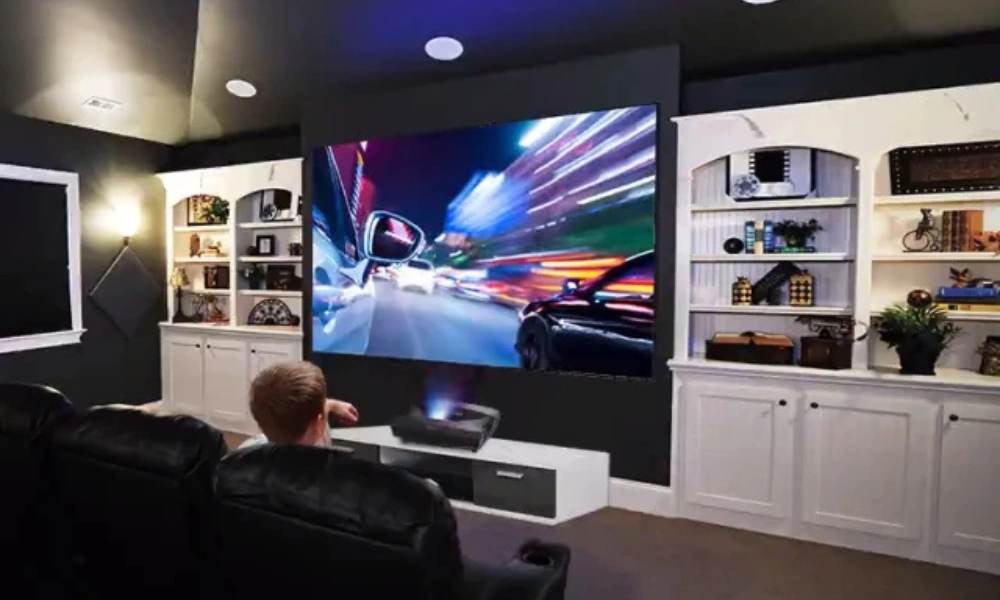 How Projector Dealers Help Businesses Find the Right Display Solution